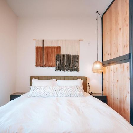 Kinship Landing Hotel Colorado Springs Bagian luar foto