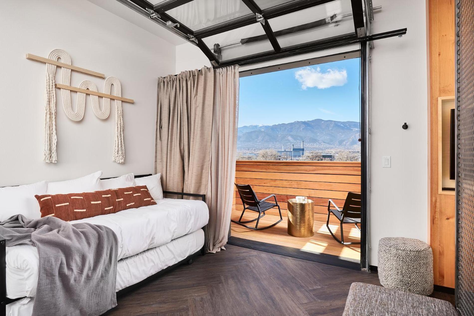 Kinship Landing Hotel Colorado Springs Ruang foto